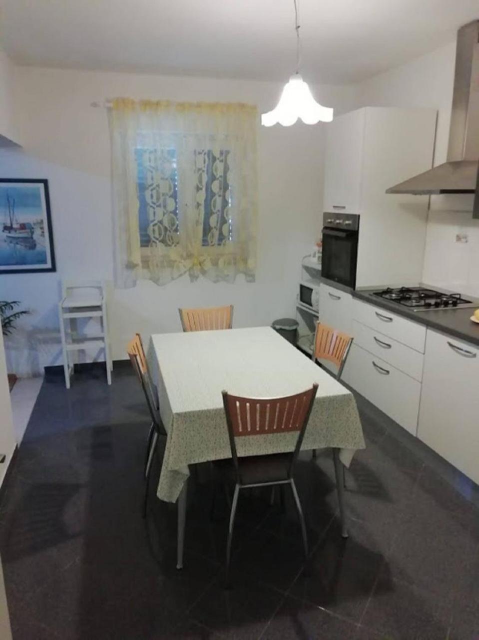Apartments Marino - Near Family Friendly Beach Supetar Exteriör bild