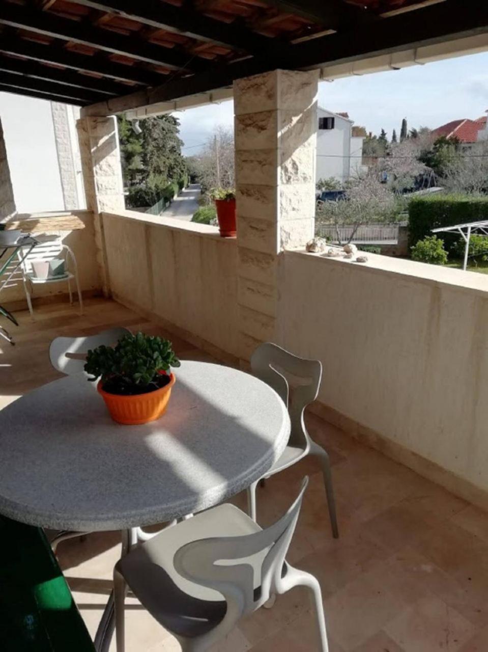 Apartments Marino - Near Family Friendly Beach Supetar Exteriör bild