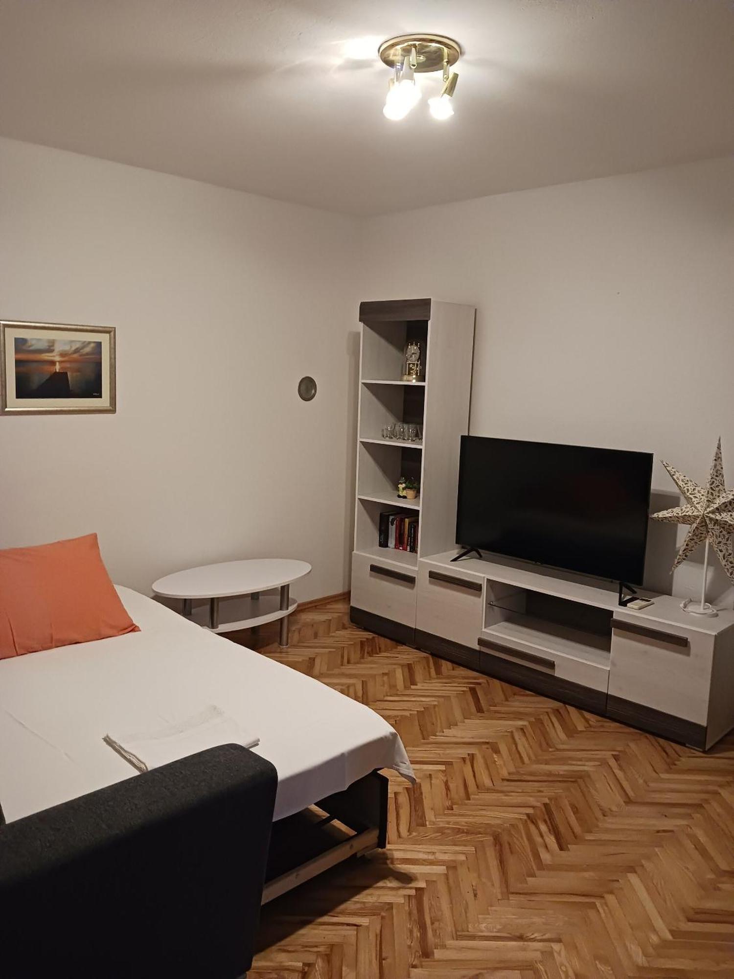 Apartments Marino - Near Family Friendly Beach Supetar Exteriör bild